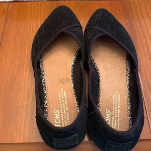 Toms black flats